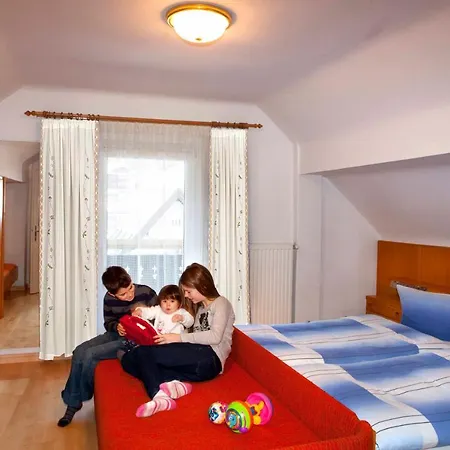 Alpenchalet Mitterlechner 펜션 *